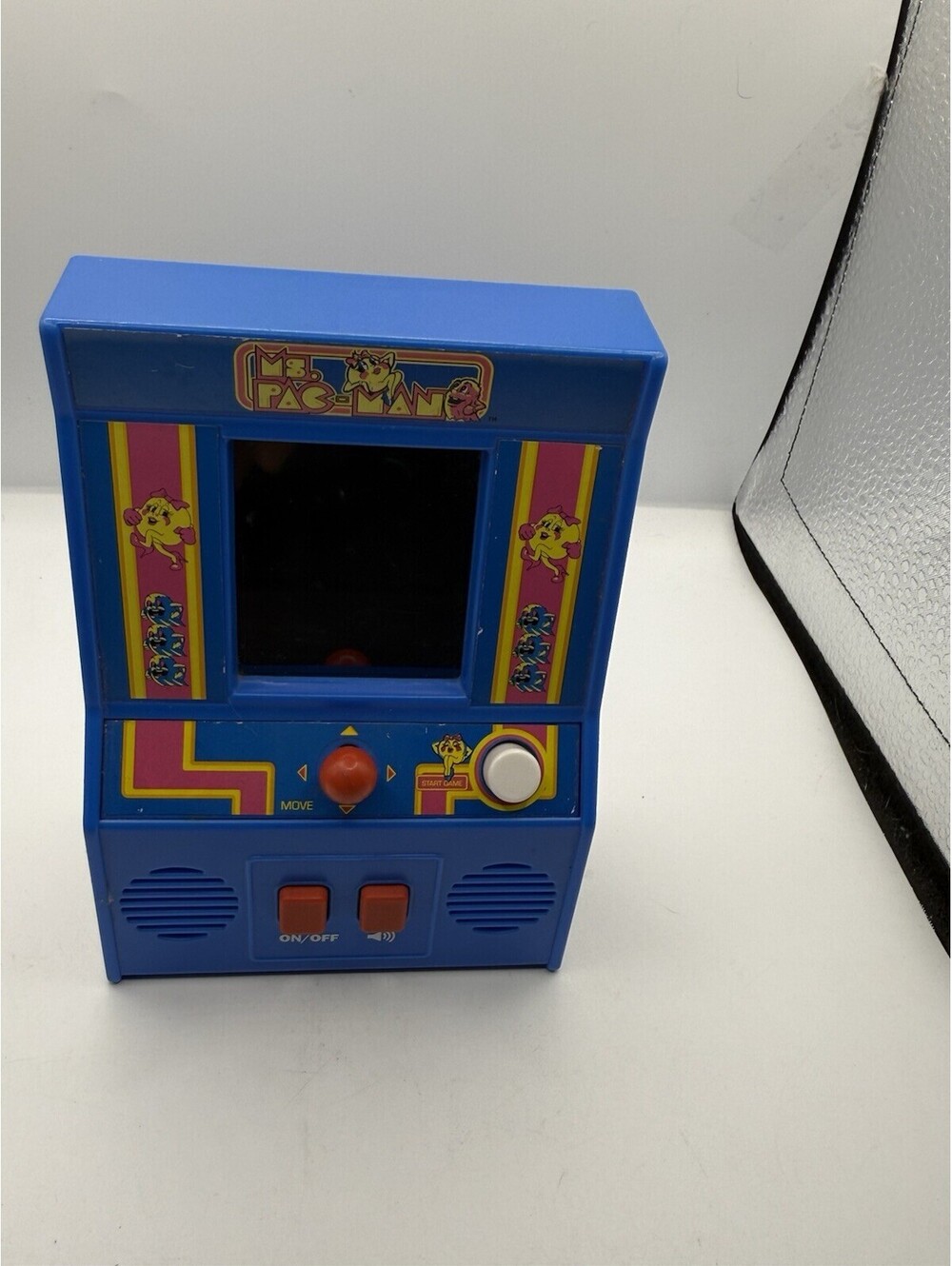 Basic Fun Arcade Classics - Ms Pac-Man Retro Mini Arcade Game - Picture 7 of 10
